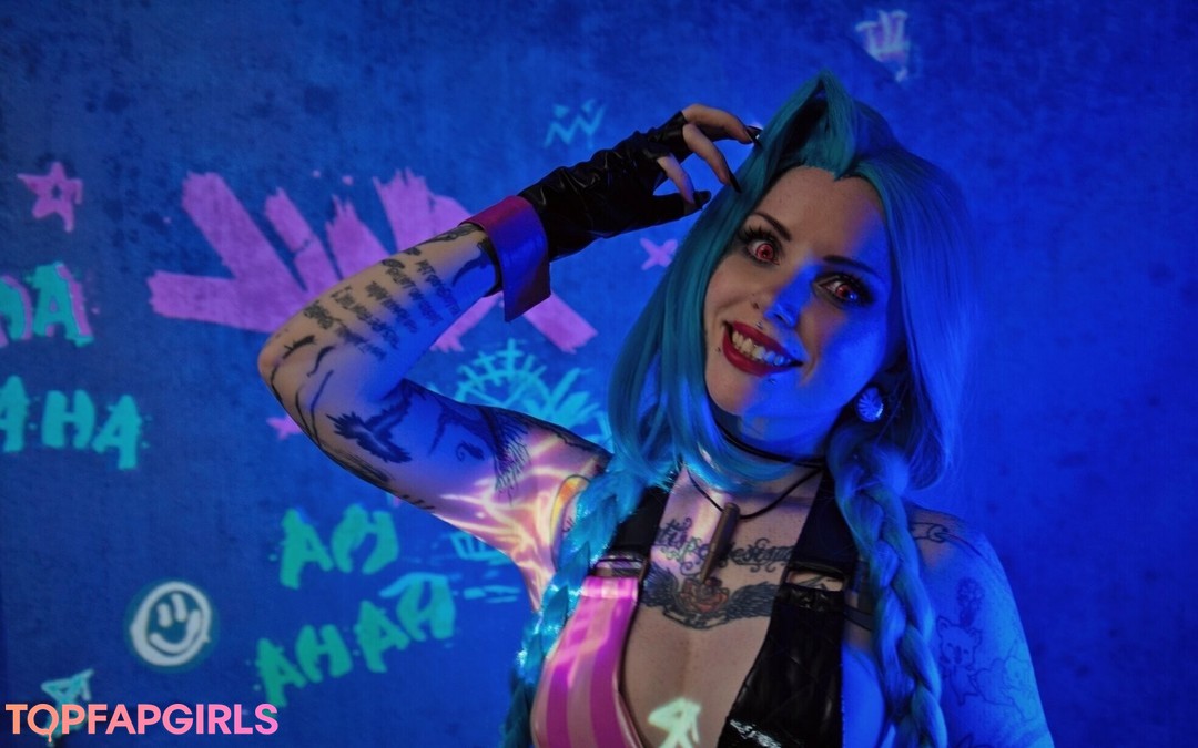 kuromiketsu nackt hübsche foto