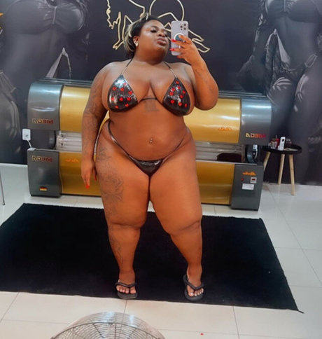 Jojo Todynho top nackt bilder