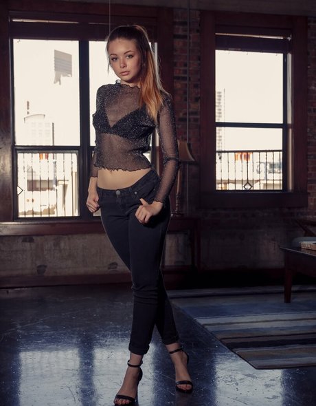 Lana Lea nackt top fotos