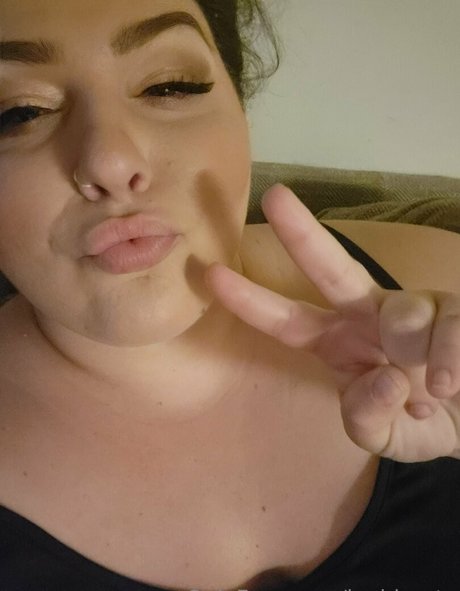 leahhaute exklusive nette foto