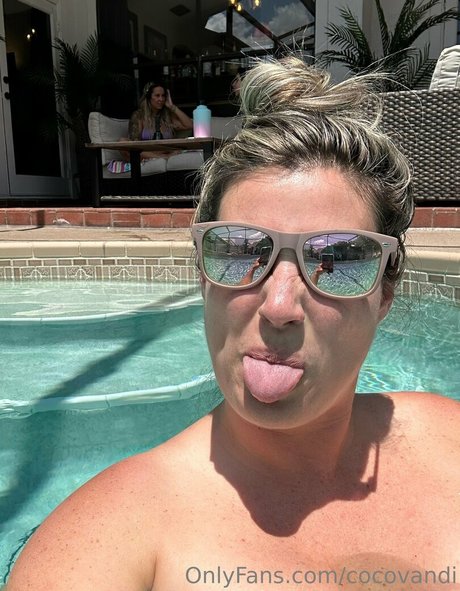 cocovandi hübsche porno galerie