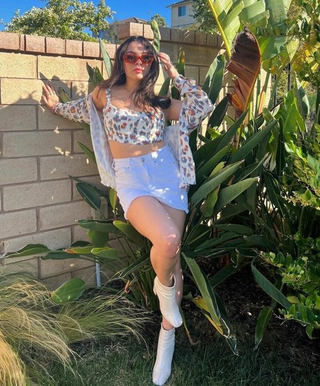 Isabella Gomez exklusive heiße galerien