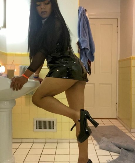 Alexiacdgirl nacktheit pornografische galerie