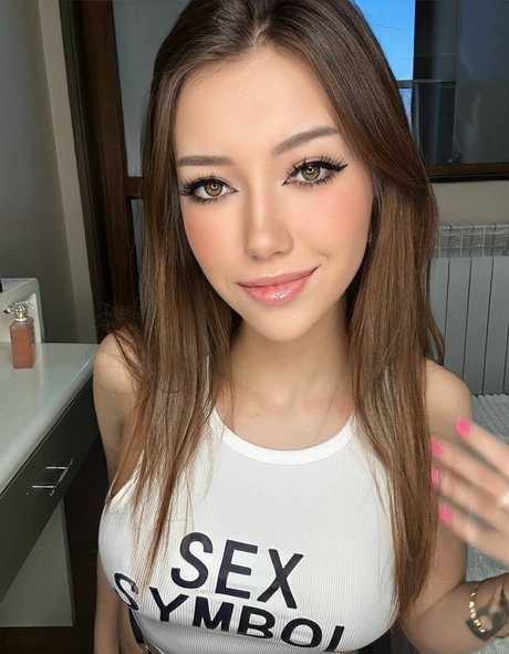 Karina De Rosa kostenlose erwachsene archiv