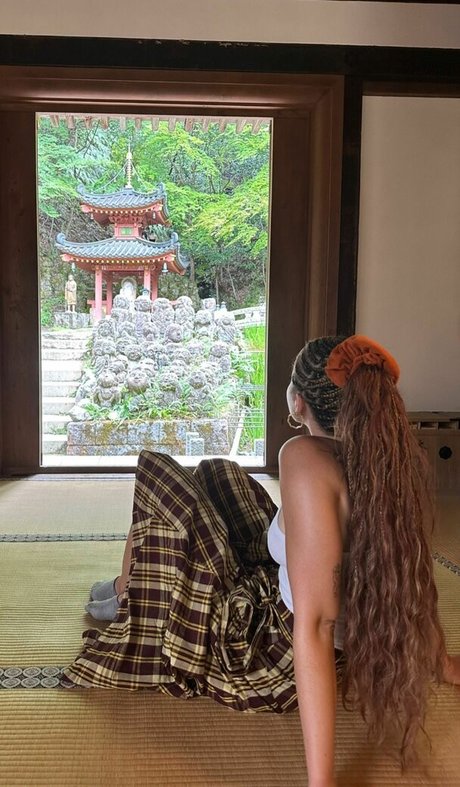 Ella Eyre heiße kostenlose fotos