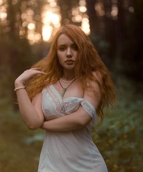 Anna Aifert nackt schöne archiv