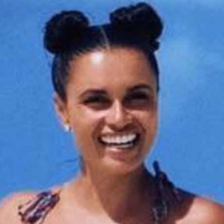 Joy Taylor schöne nackte bild