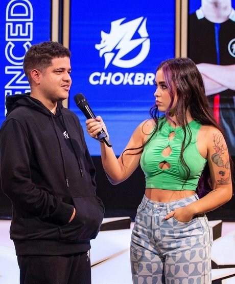 Bruna Balbino xxx akt archiv