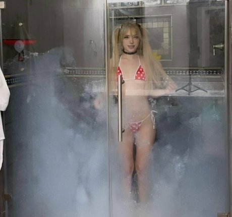 Notdatsrs perfekte erwachsene foto