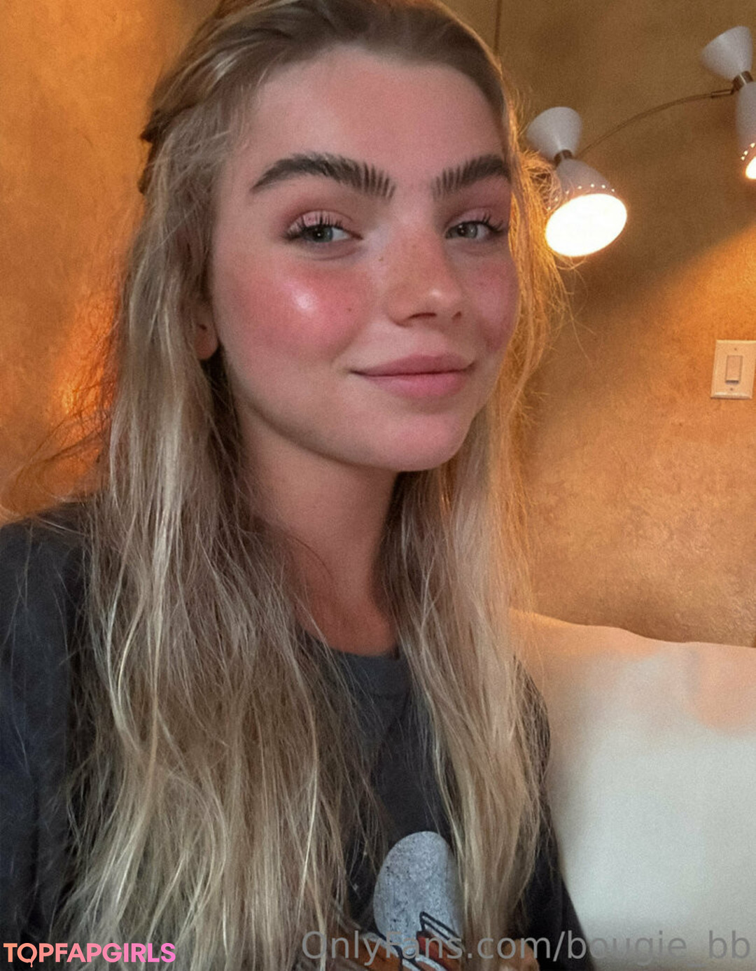 Brie Belle xxx hd galerien