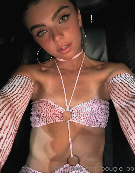 asiatisches model onlyfans schöne nackten galerien