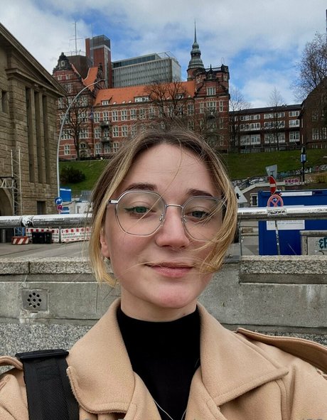 maryrosevip pornographische bild