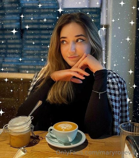 maryrosevip freie nackten bild