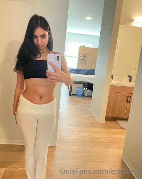 monstertitten onlyfans erwachsene nackten bild