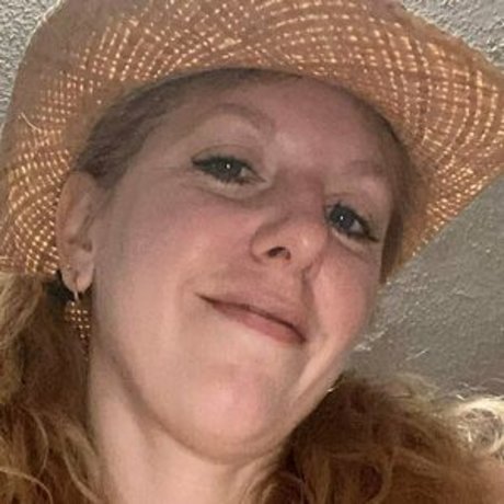 trishw76 xxx kunst galerien