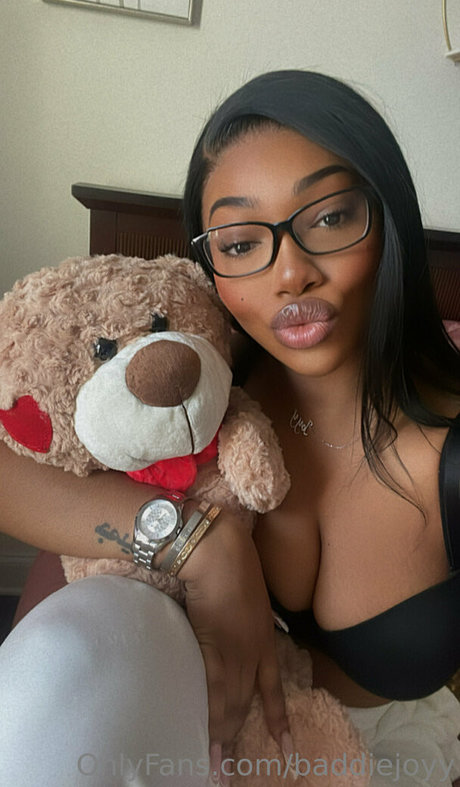 joyythestallion erwachsene nackten bild