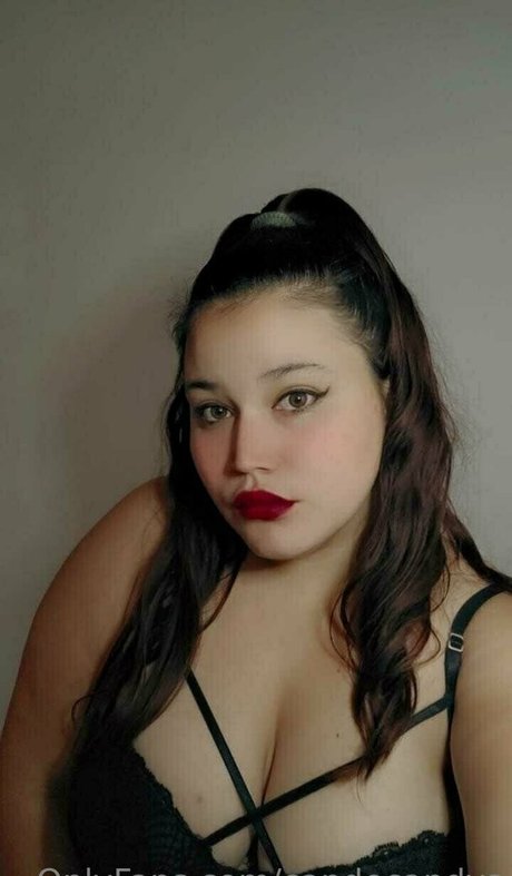 candecandys model nackte fotos