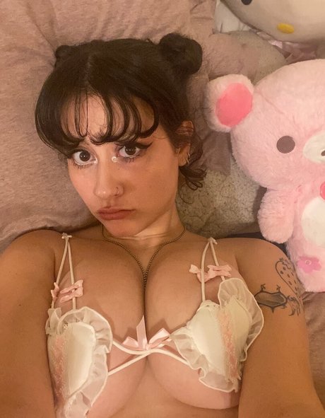 Oatmilkmommy xxx pornostar bild