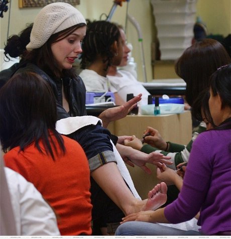 Sophia Bush hd top bild