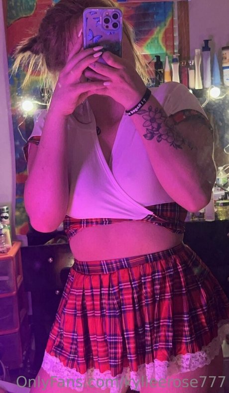 kylieerose777 sexy pornostar foto