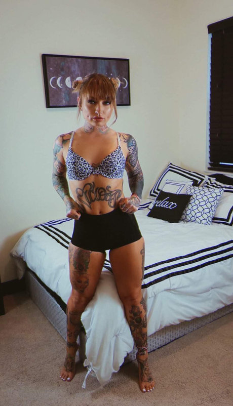 Vany Vicious hübsche heiße galerien