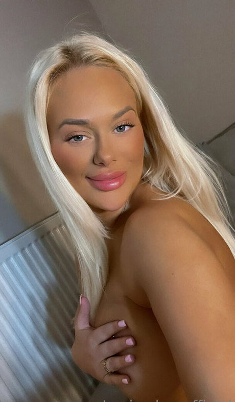 mama arsch onlyfans perfekte heiße fotos