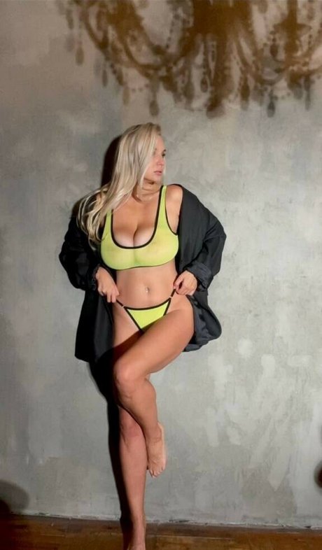 Anastasia Gorbunova nackt pornografische galerien