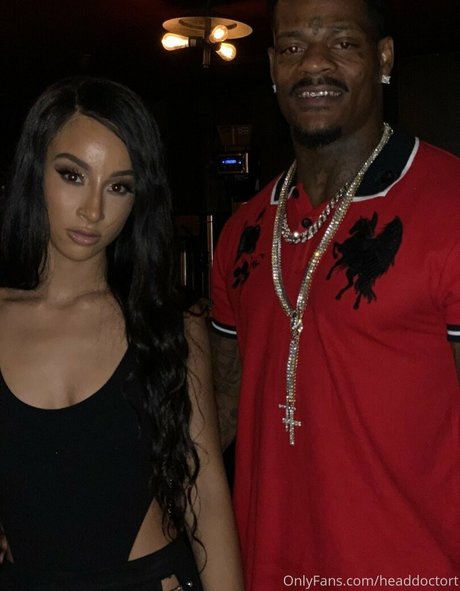 Teanna Trump nackt akt galerie