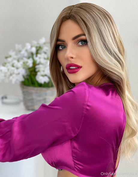 Ula x schauspielerin heiße archiv