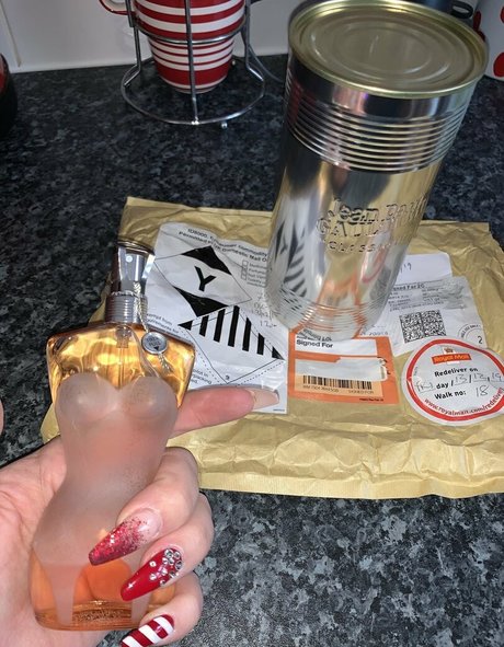 noirsahara nackt kunst bilder