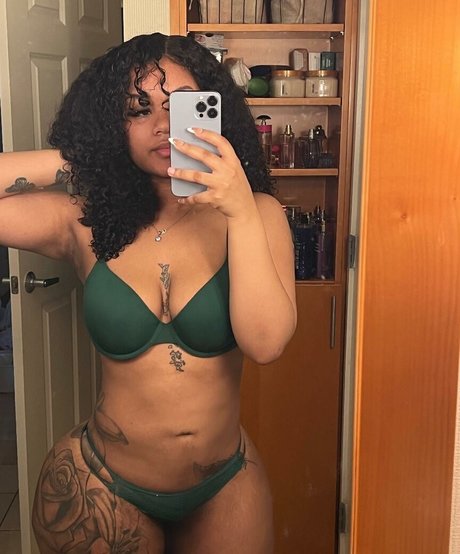 Stormiiy erwachsene nackte bilder