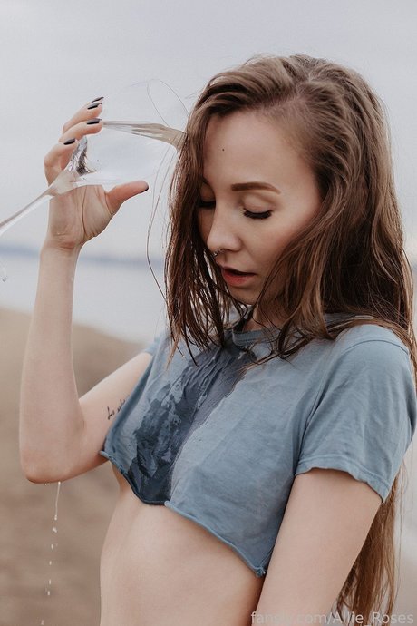 Allie roses perfekte nackt bilder