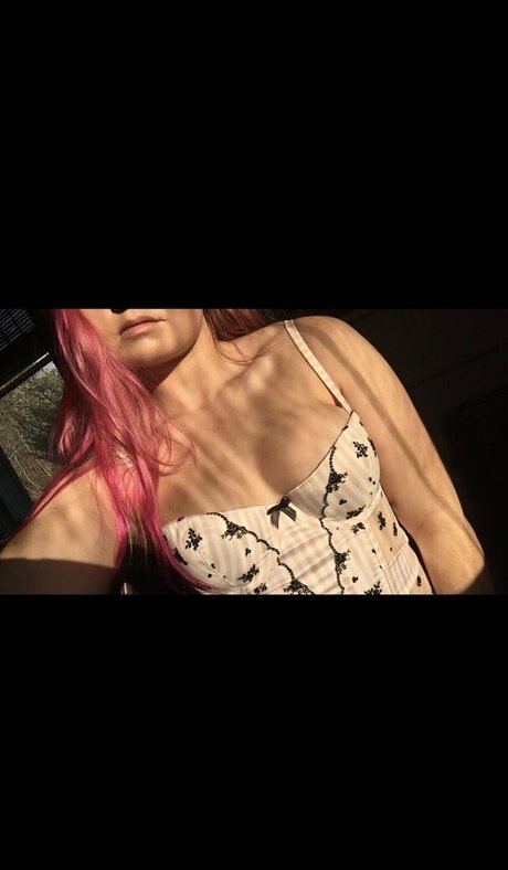 Mikayla kay8 beste porno fotos