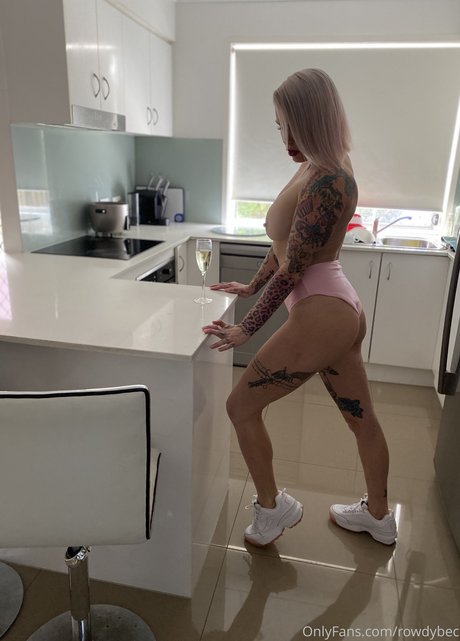 Bec Rawlings xxx bilder