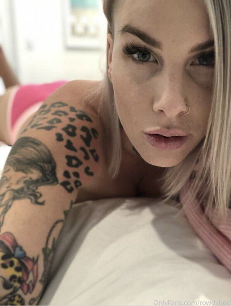Bec Rawlings hd nacktheit bild