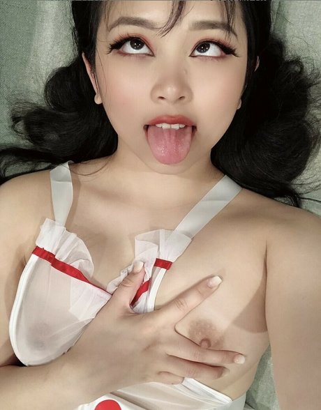 Ambiiyah heiße nackt galerie