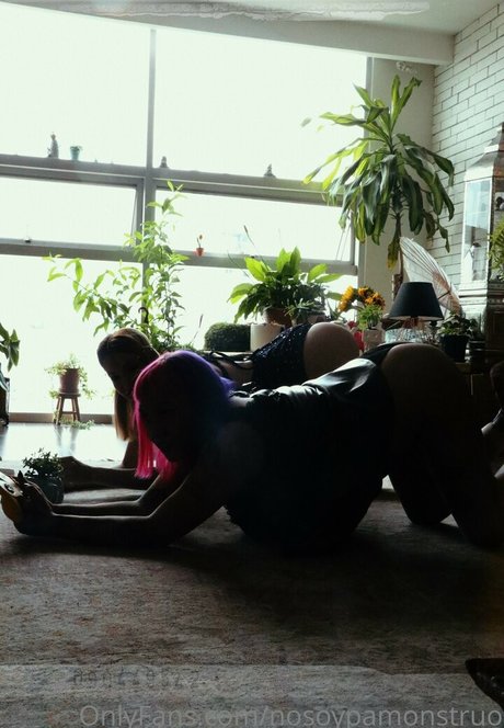 Pamonstruo kunst erotische galerien