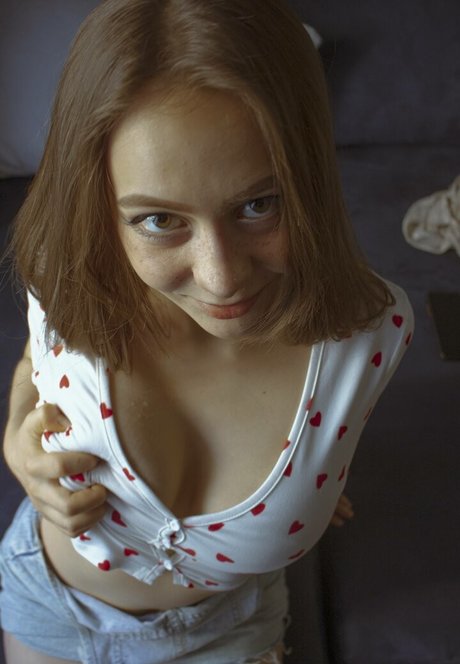 loujeenxxx model exklusive archiv