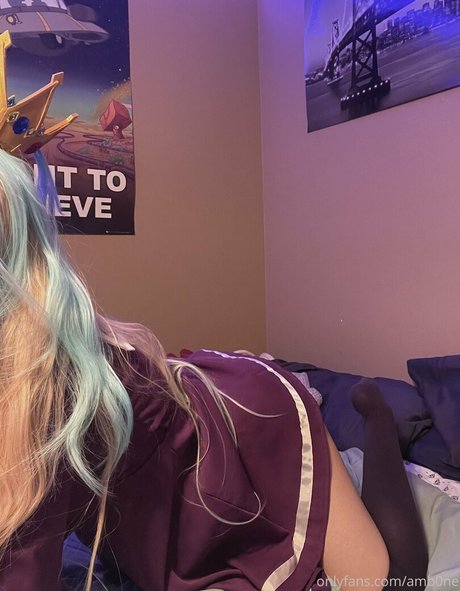 bel0vedbambi perfekte hübsche foto