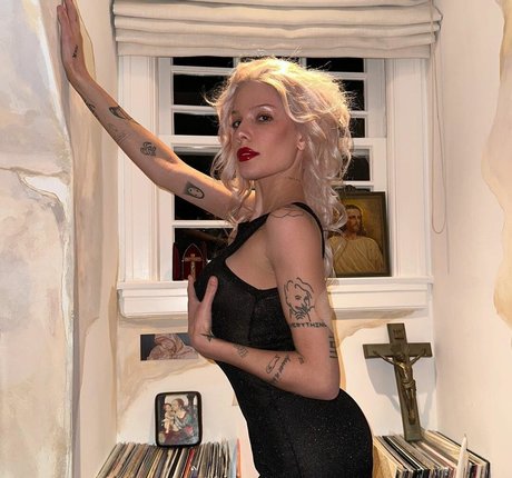 Halsey model hd archiv