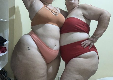 twinsmaison xxx nackt archiv