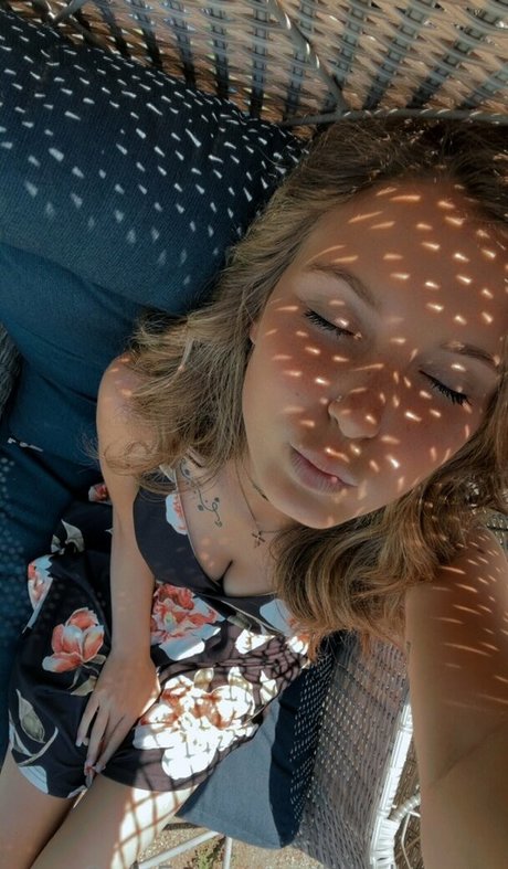 lili blossom schöne sexy galerien