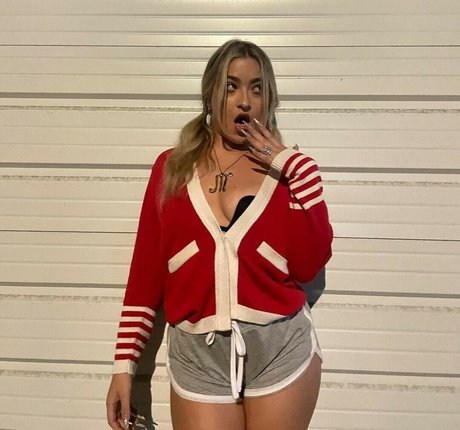 Scarlet Aviram kostenlose pornostar foto