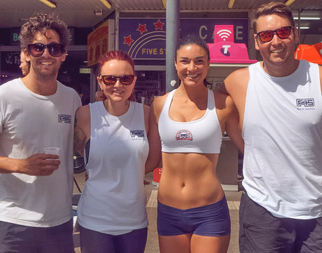 asiatische schwule onlyfans xxx nette bilder