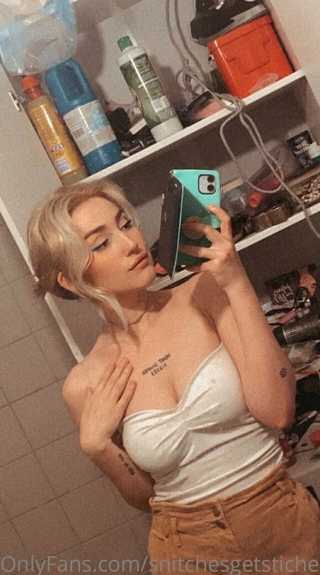 snitchesgetstiches model pornografische bilder