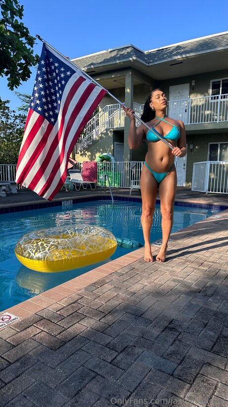 Jasmine Lotus porno xxx fotos