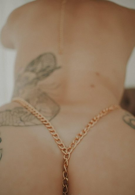 Aliese freie erotische foto