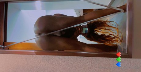 glamazonchanelr kunst heiße fotos