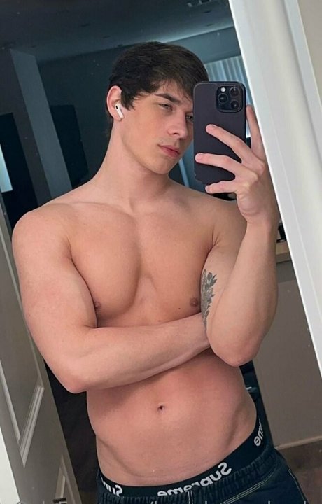 brandonrowlandx nackte pornostar bild