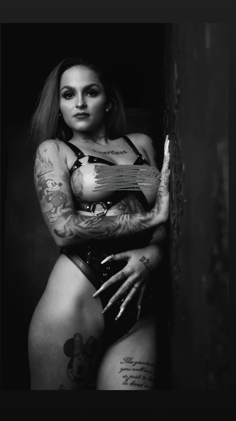 lächeln nur fans exklusive nackte fotos